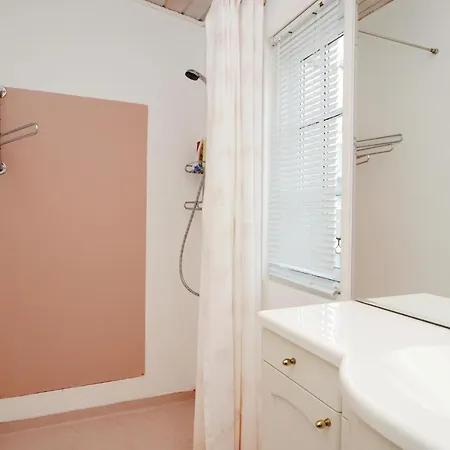 Holiday home Lovely In With Kitchen Haderslev